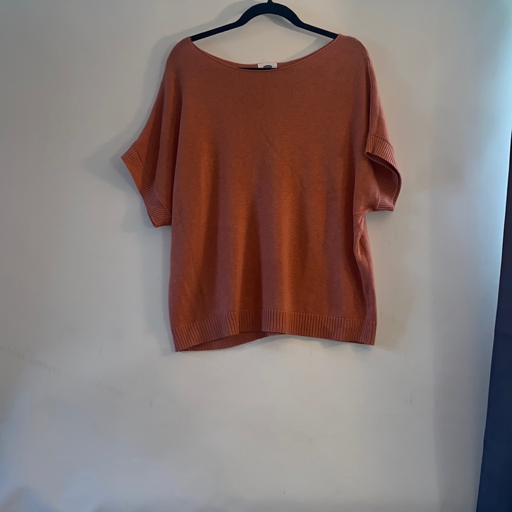 Coral Old Navy shirt